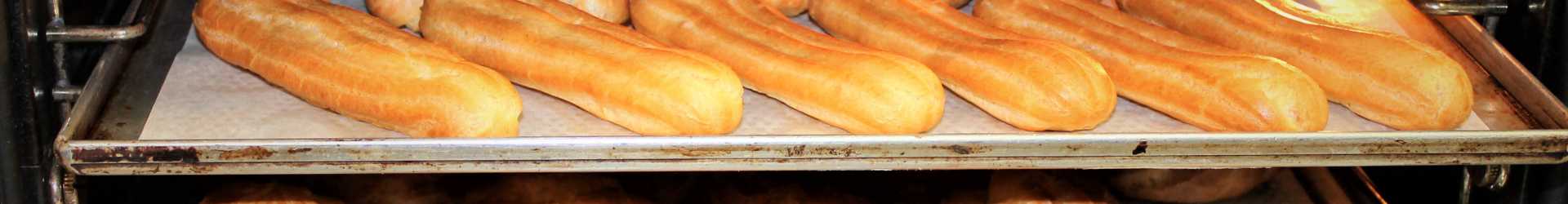 Choux à la crème vanillée et aux fraises 